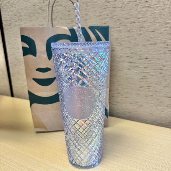 NEW Starbucks 2022 Iridescent Holiday Unicorn Jeweled Venti Tumbler - Picture 1 of 1